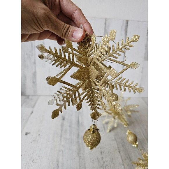 Vintage Gold sparkle snowflake ornament decor large - Picture 2 of 11